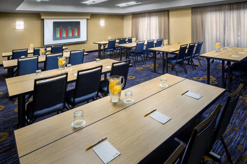 Courtyard By Marriott New Haven Wallingford Exterior photo