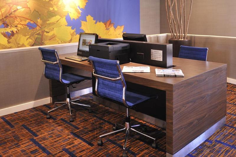 Courtyard By Marriott New Haven Wallingford Exterior photo