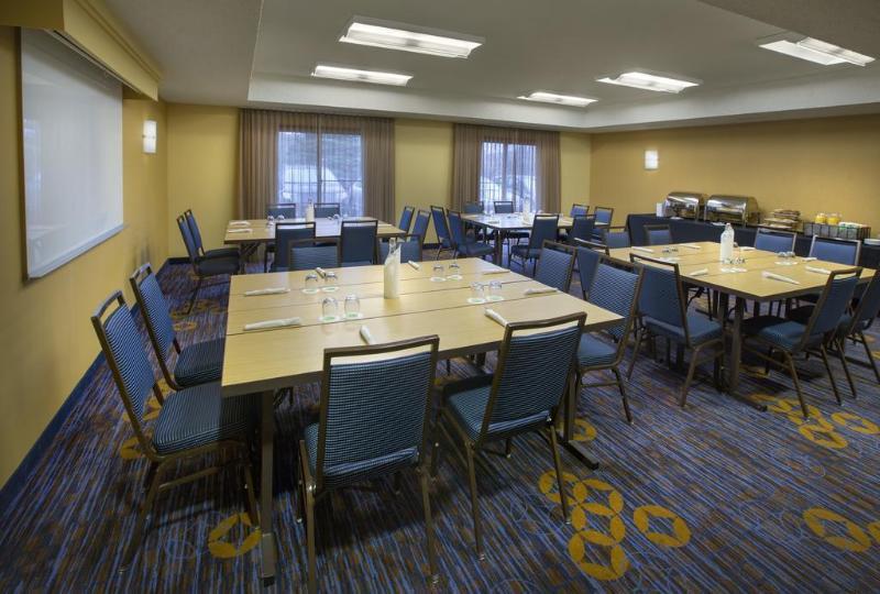 Courtyard By Marriott New Haven Wallingford Exterior photo